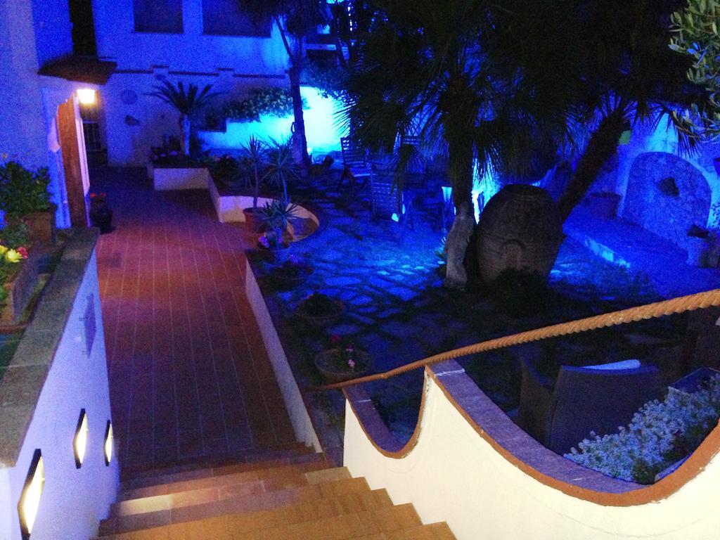 אנה קאפרי Mediterraneo Bed & Breakfast מראה חיצוני תמונה