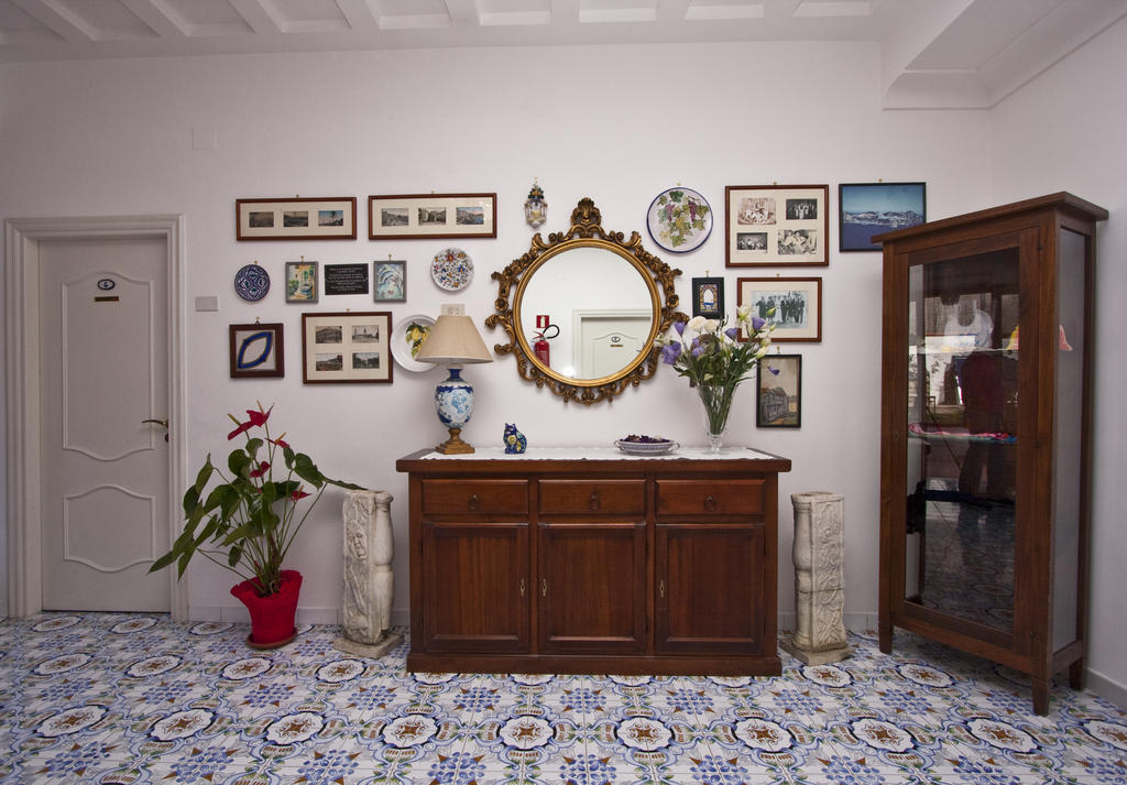 אנה קאפרי Mediterraneo Bed & Breakfast מראה חיצוני תמונה