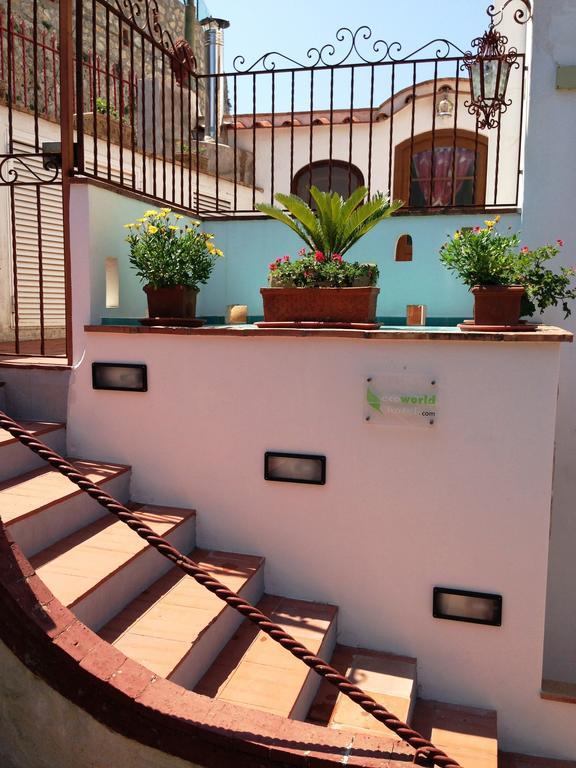 אנה קאפרי Mediterraneo Bed & Breakfast מראה חיצוני תמונה