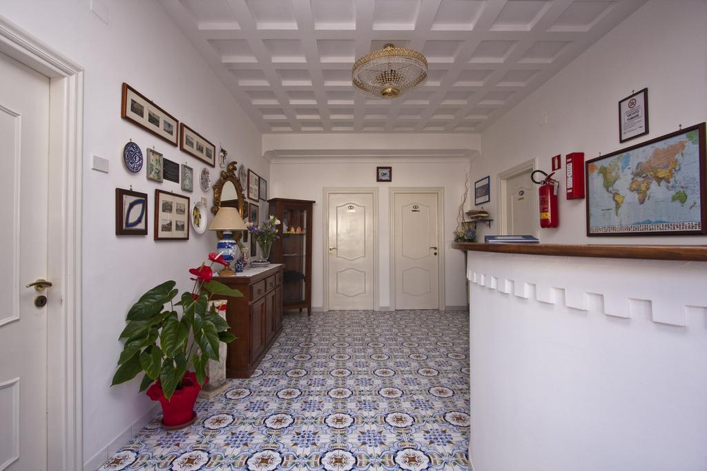 אנה קאפרי Mediterraneo Bed & Breakfast מראה חיצוני תמונה