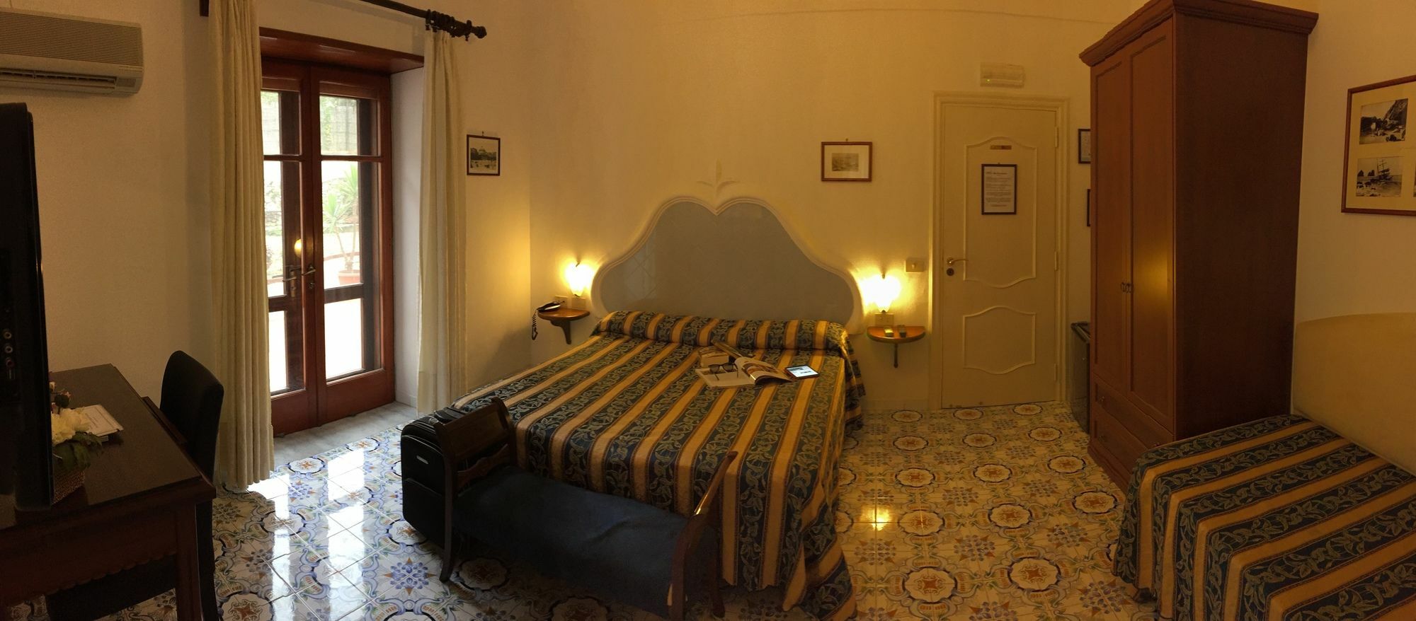 אנה קאפרי Mediterraneo Bed & Breakfast מראה חיצוני תמונה